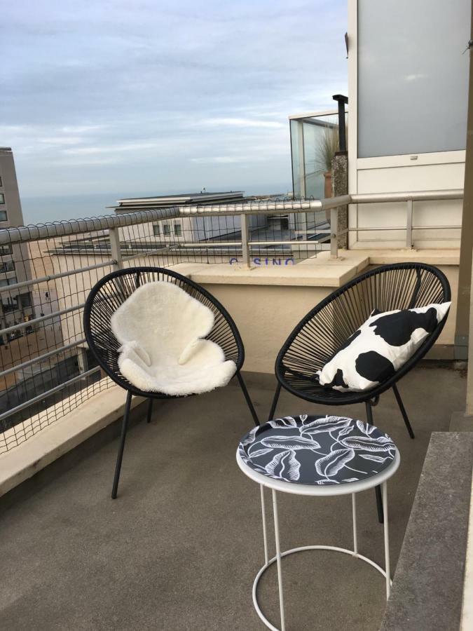 Appartement Fr Gilkens Ostende ภายนอก รูปภาพ